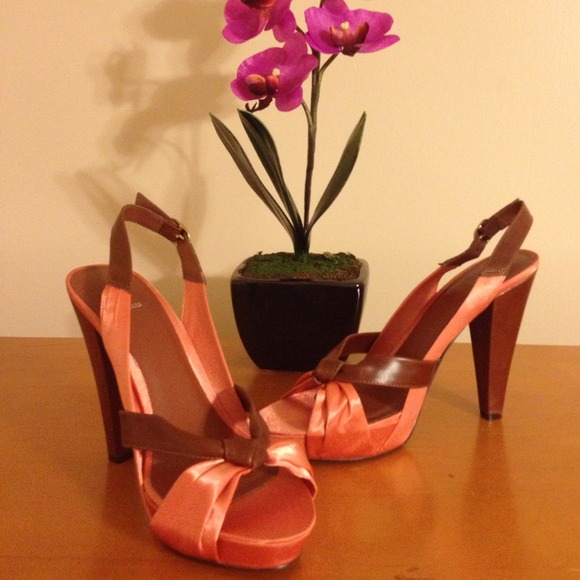 Peach/Brown open toe sling-backs