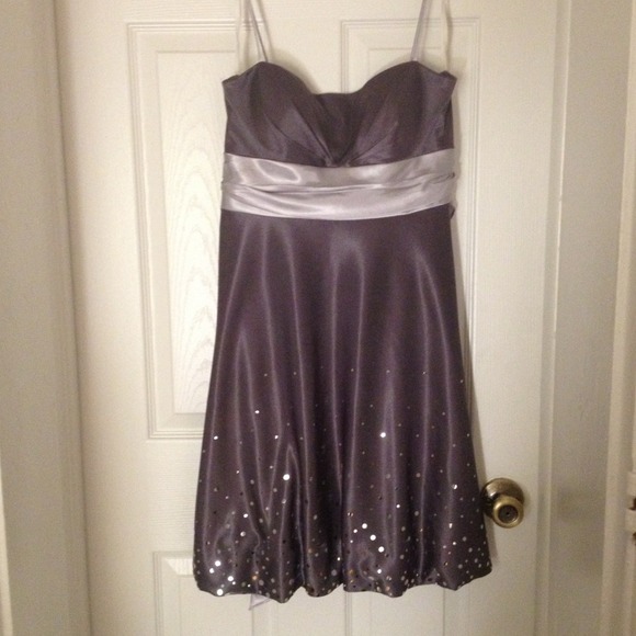 Nice dress, never worn, no place to wear it