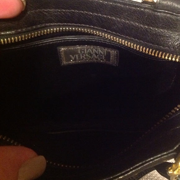 SOLD!! Vintage Medusa Versace purse - Picture 4 of 4