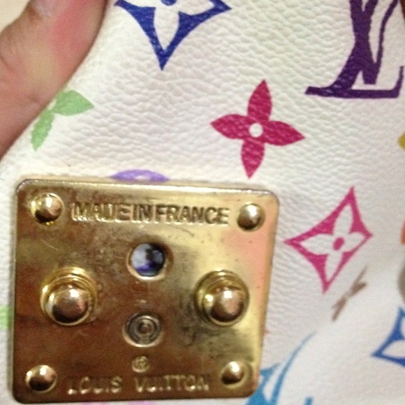 Handbag - Picture 3 of 4