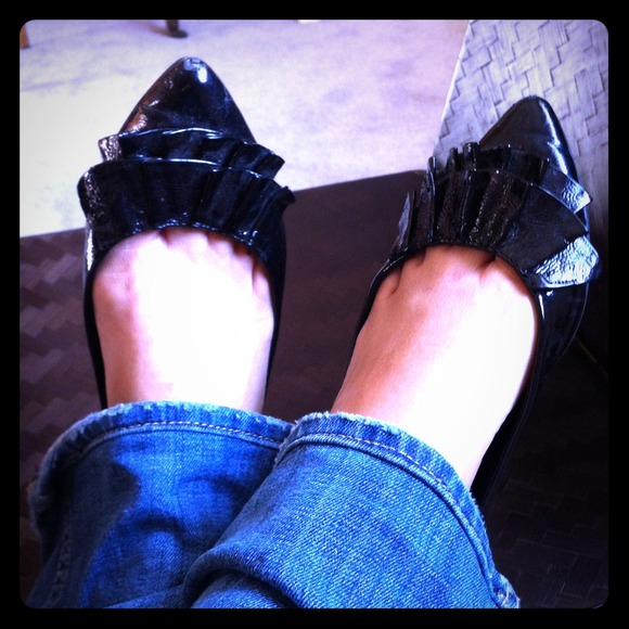 Steve Madden Shoes - Steve Madden black patent flats