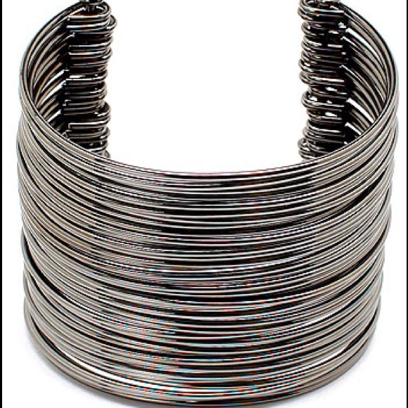Multi Strand Cuff Bracelet 💥JUST REDUCED! 💥 - Picture 1 of 3