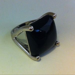 Guess Accessories - Black Guess ring Guess Accessories - Black Guess ring