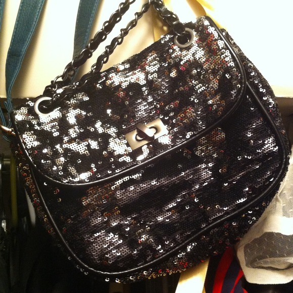 Sequined Black and Silver Bag By Mango