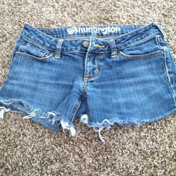 🔴SOLD🔴Bullhead cut off shorts