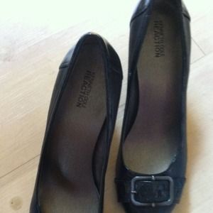 Kenneth Cole Reaction- heels