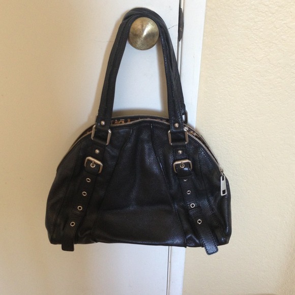 ❌SOLD❌✨STEVEN MADDEN BLACK PURSE✨