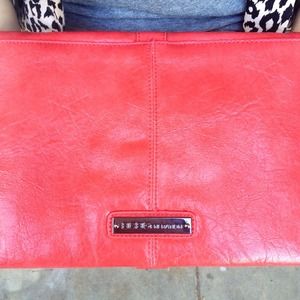 BCBGeneration Bags - NWOT Coral Clutch BCBGeneration Bags - NWOT Coral Clutch