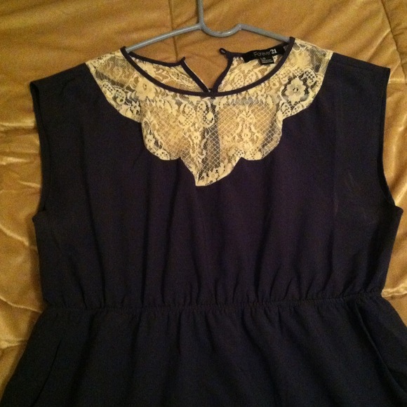 Forever 21 navy blue lace dress