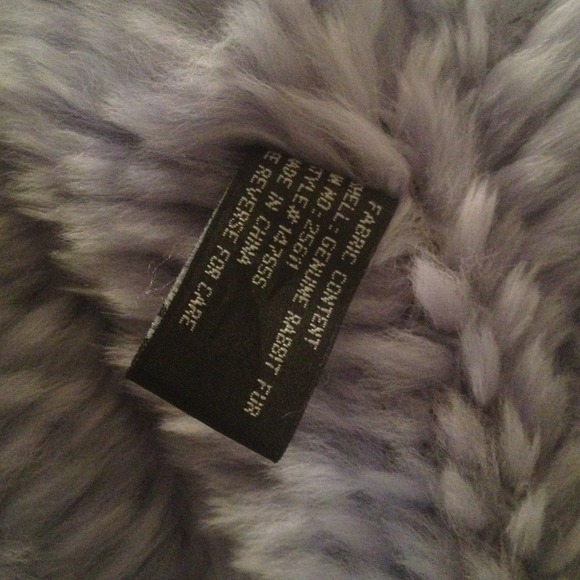 🔆Genuine Rabbit Fur Shawl🔆 - Picture 2 of 4