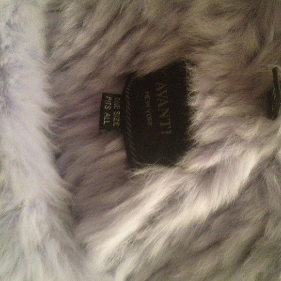 🔆Genuine Rabbit Fur Shawl🔆 - Picture 4 of 4