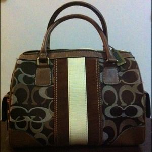 Reserved!!!!! Authentic Coach brown leather bag.
