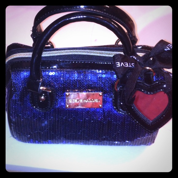 STEVE MADDEN SEQUIN MAKEUP BAG!