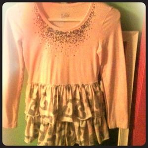 Light pink/grey top with ruffled bottom