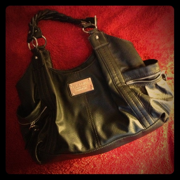 🚫Hold🚫Black leather Relic handbag