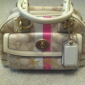 BUNDLE🎀BNWT authentic coach and BNWT AE jeans