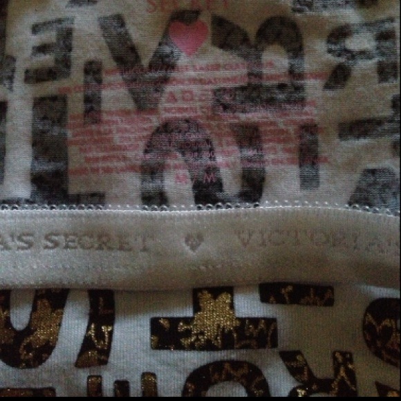 🎀BUNDLE FOR ARIAMARCHE🎀Victoria's Secret panty