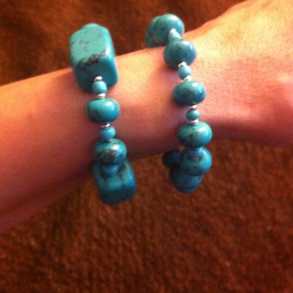 Pair bracelets