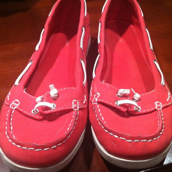 Reserved- shoe bundle!!