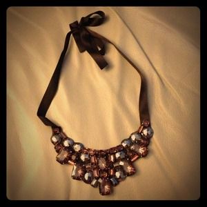 Bib  necklace