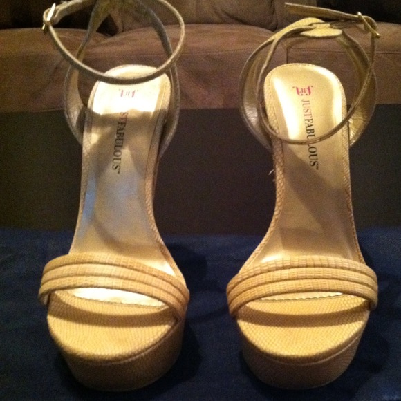 **REDUCE**Beautiful High heels