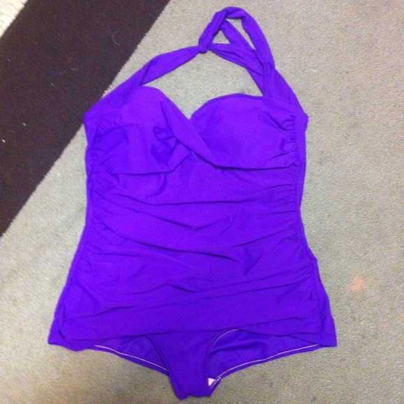 Slimming swimsuit