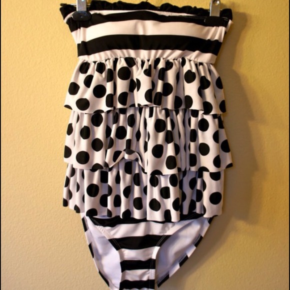 Women's swimsuit
