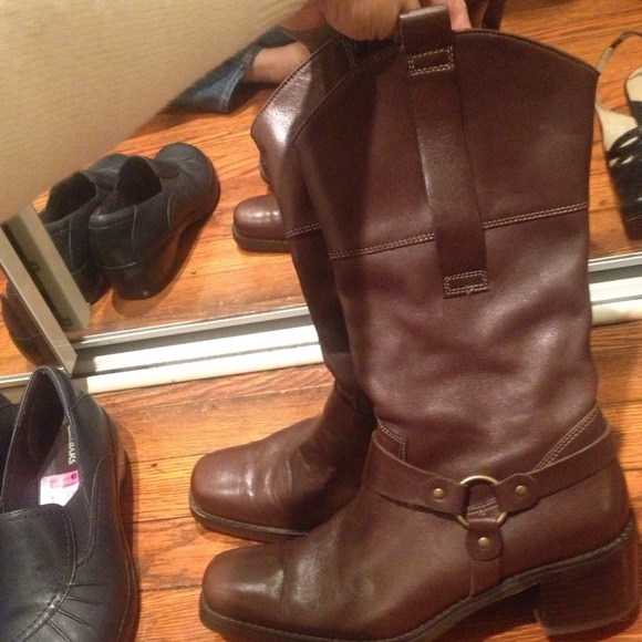 Franco Sarto Boots - 💢RESERVED💢FRANCO SARTO boots