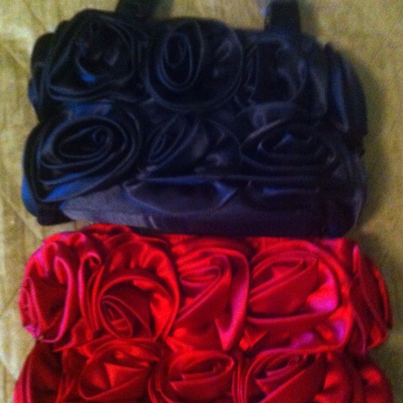3 Interchangeable Purses - Picture 2 of 4