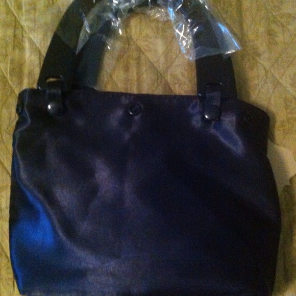 3 Interchangeable Purses - Picture 4 of 4