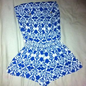 ✋Hold✋✂Reduced✂Blue/white tubetop romper