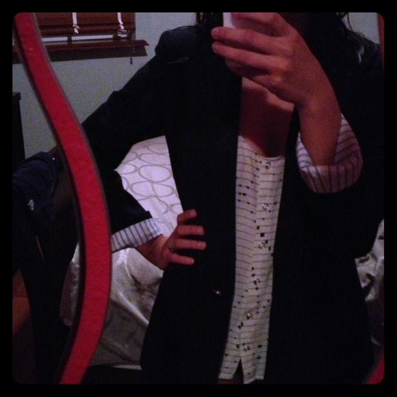 RESERVED @kmcowan Navy blue Zara Blazer