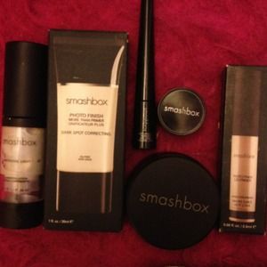 Reserved @ladyley Smashbox and urban bundle