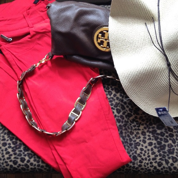 Sun hat!! - Picture 2 of 2