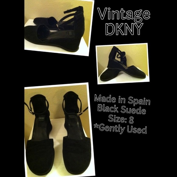Suede DKNY anklet wedge.
