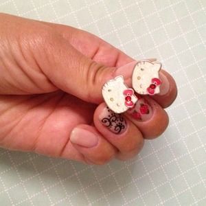 Hello Kitty Earrings