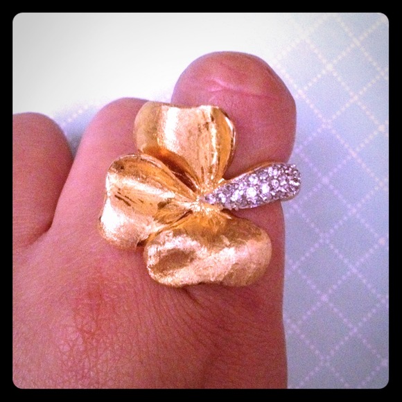 Flower Ring