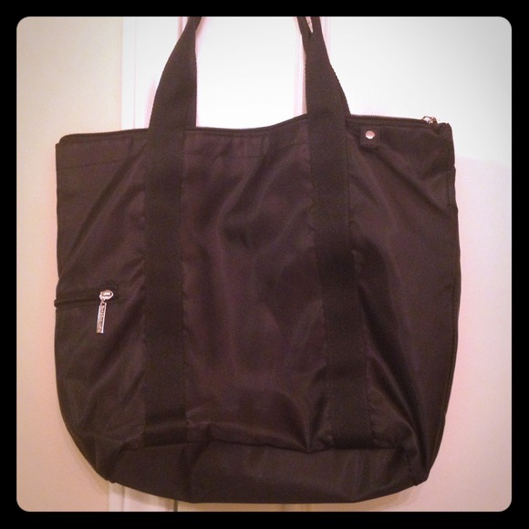 Basic black bag