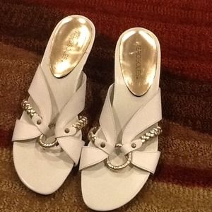 Brand new sandals🎉