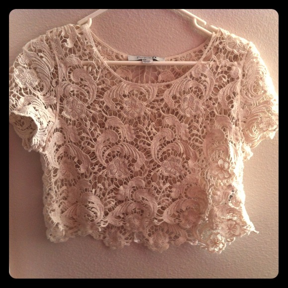 Crotchet crop top