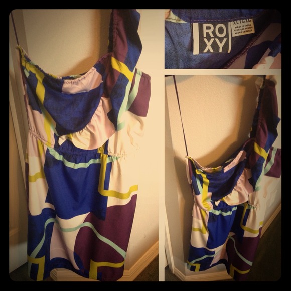 Roxy - Picture 1 of 1