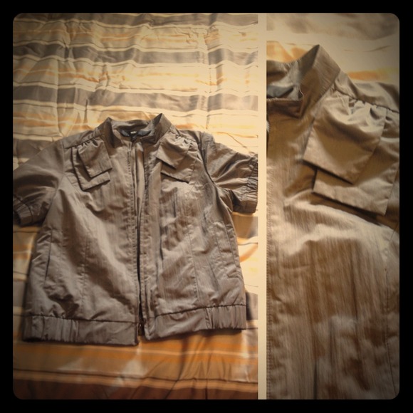 Grey Jacket - Picture 1 of 1