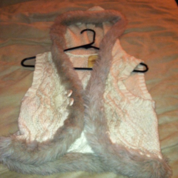 Cream an gray vest with hood
