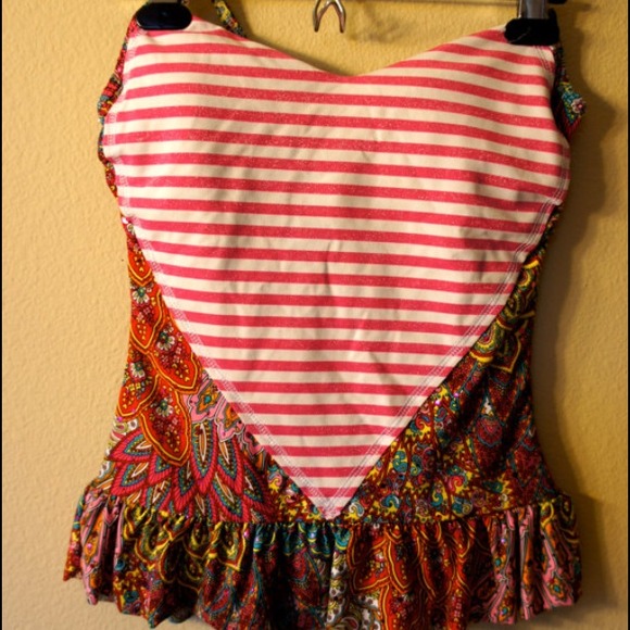 Women's swimsuit