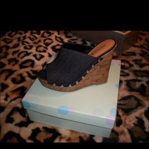 Soda Wedges, floral black & white wedges🚫BUNDLE🚫