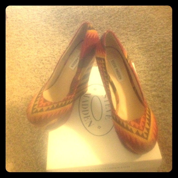 Steve madden wedges