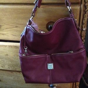 Dooney&Bourke dillen 11