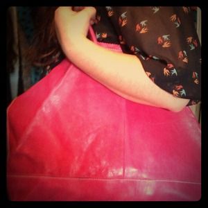 Large Fuchsia Banana Republic Tote!! Nwt