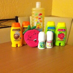 Avon Kids Bath Bundle
