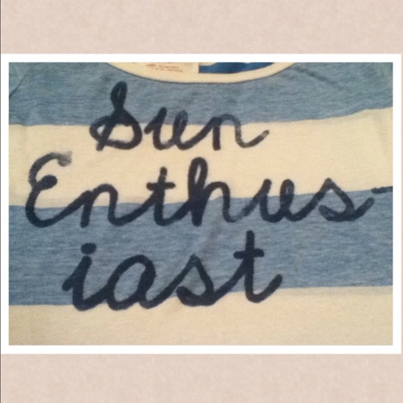 American Eagle crop t-shirt